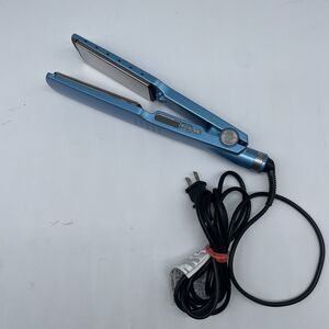 BABNT2094TN BABYLISS Nano Titanium 1¾" Titanium-Plated Straightening Iron